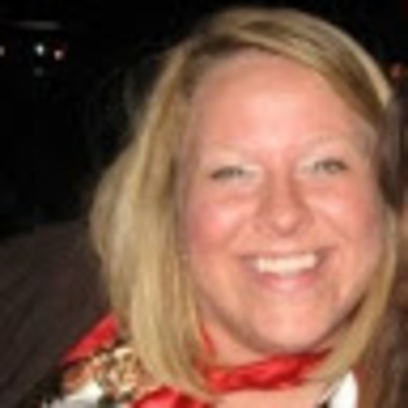 Meet your Posher, Brea - Picture 1 of 1